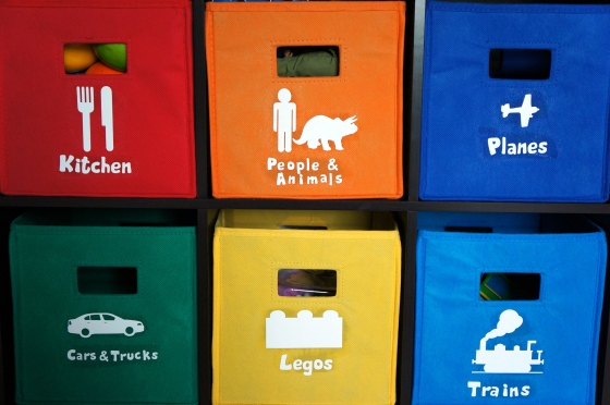 DIY Toy Box Labels {moorethanamommy.wordpress.com}